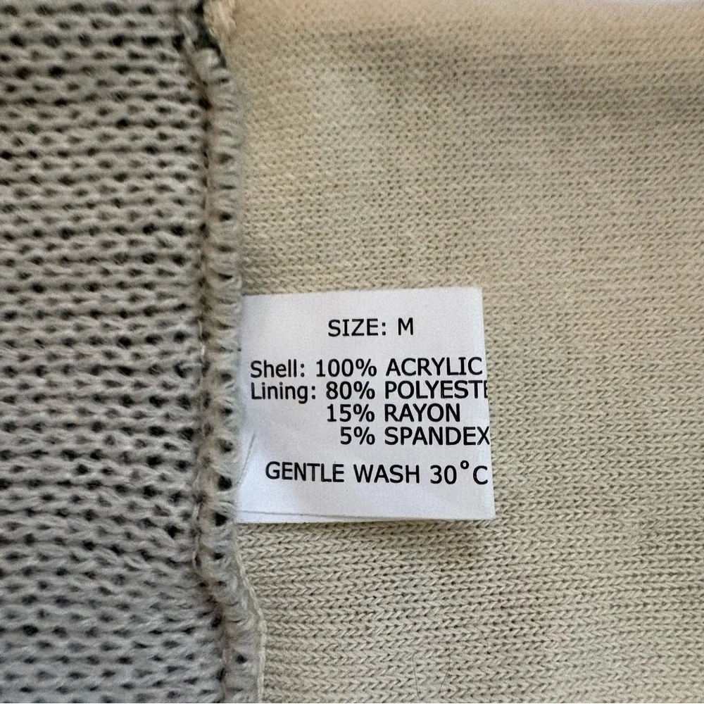 Max Bone Aspen Dog Scarf Beige Nude Black Size Medium Pom Pom Winter Outfit Soft
